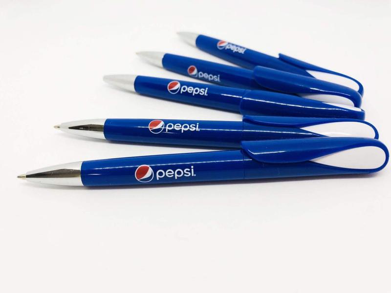 брендовані ручки з логотипом